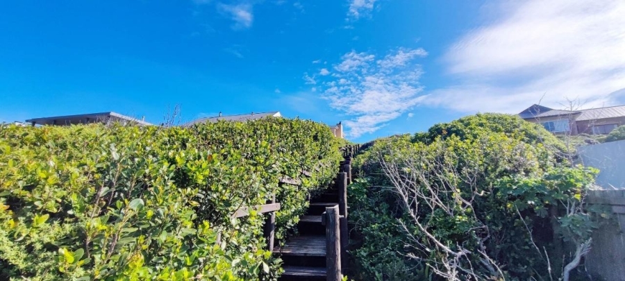 5 Bedroom Property for Sale in Kleinbaai Western Cape